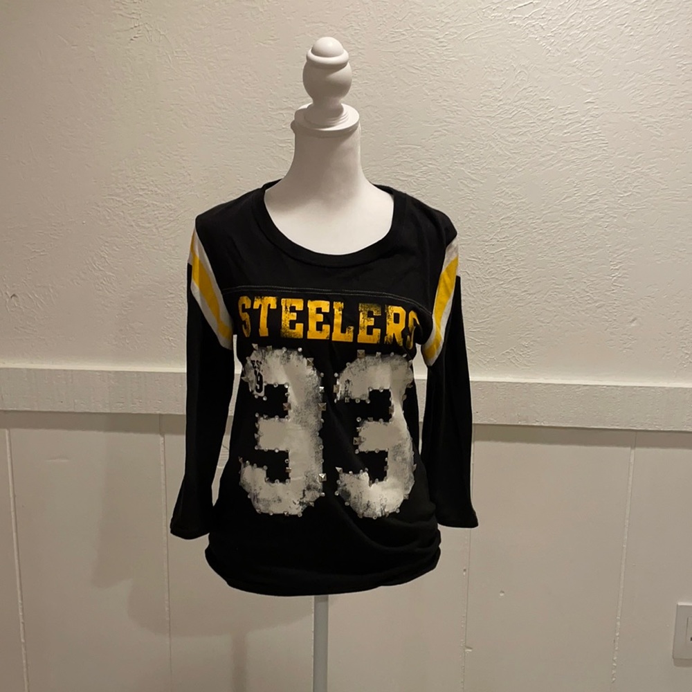 PINK Victoria’s Secret STEELERS shirt
